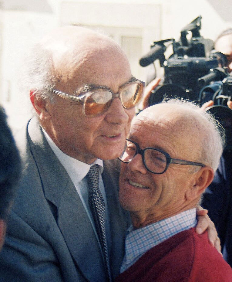 José Saramago com João Machado em Lavre (M.F.Novo, 1998)